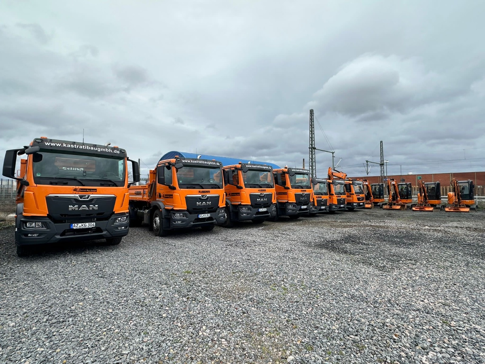 LKW-Fuhrpark im Betriebshof